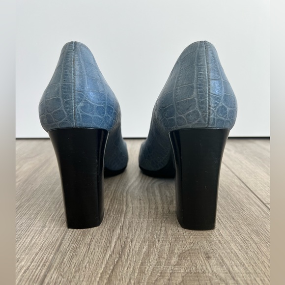 Studio Pollini Blue Croc-Embossed Block Heel Pumps Size EU41 - Picture 3 of 7